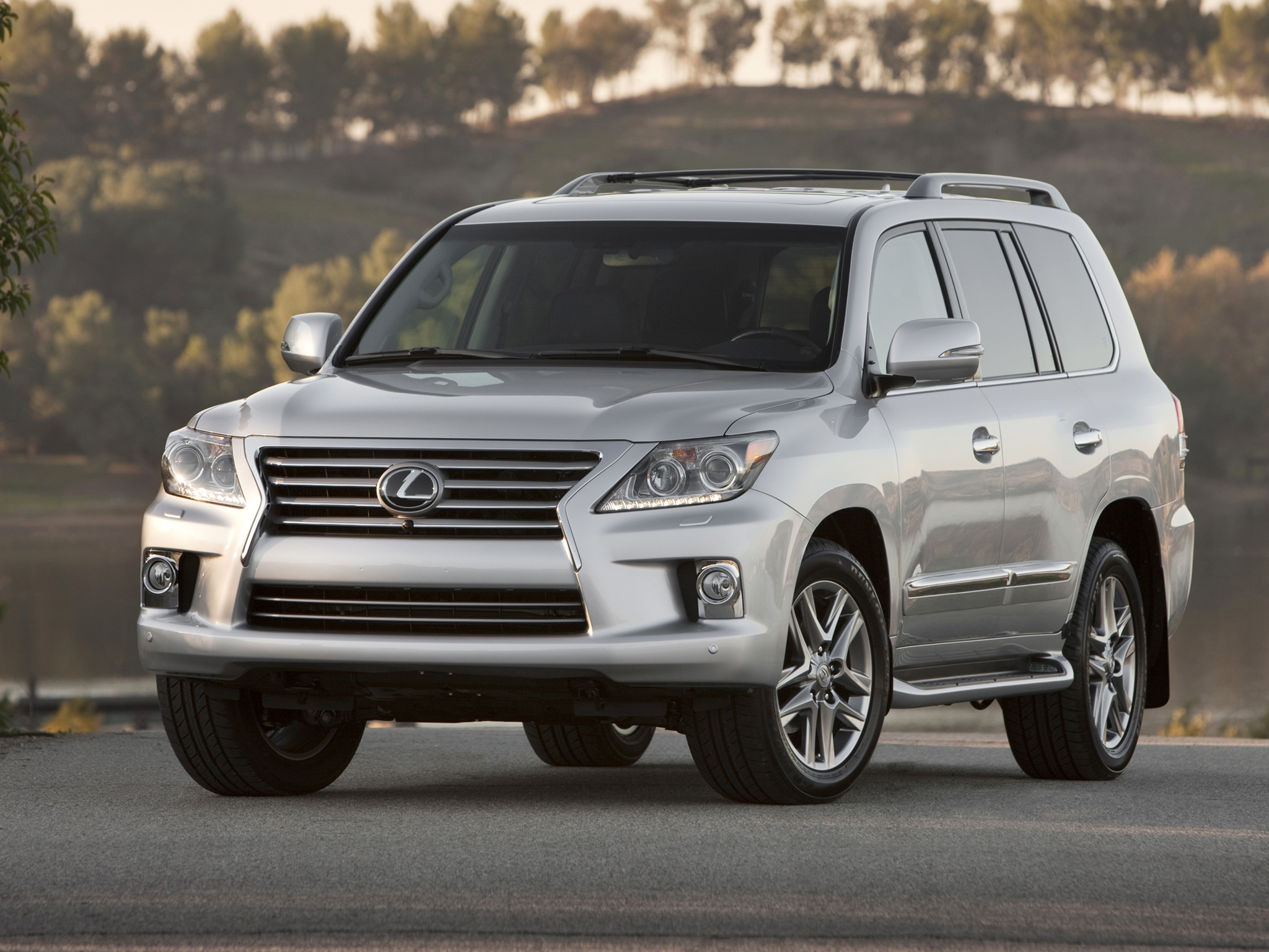 Тюнинг Lexus LX SUV 2010, фото тюнинга Лексус ЛХ